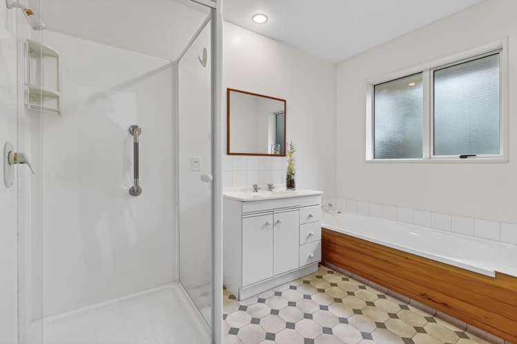 57 Bangor Road Darfield_11