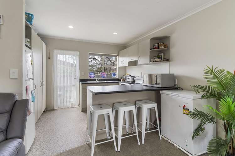 27 Chingford Close Mangere_13