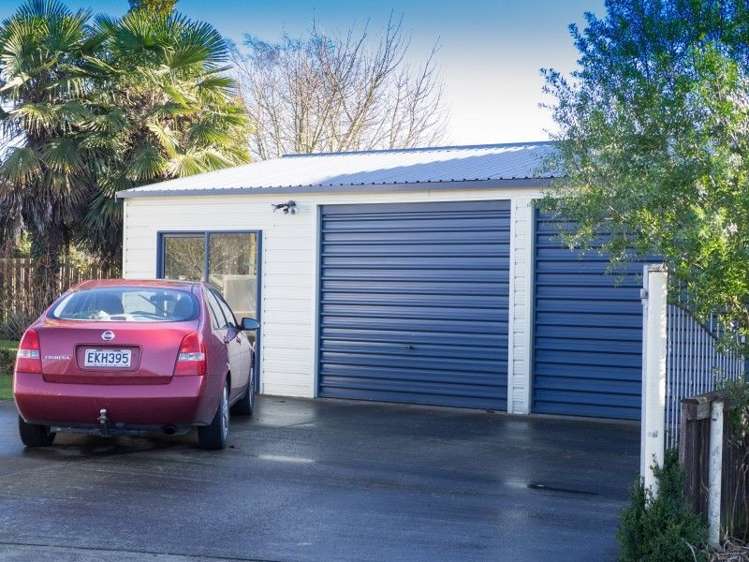 34 Alford Forest Road Allenton_18