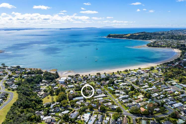 9 Glamis Avenue Manly_9