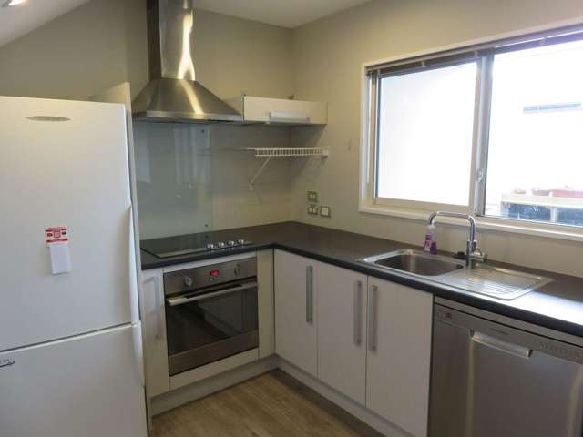 7/114 Nursery Rd Phillipstown_1