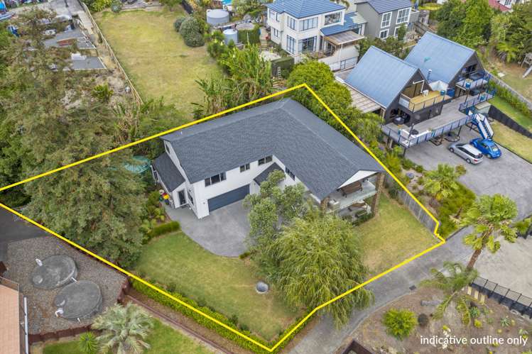 10 Crossland Place Maraetai_1
