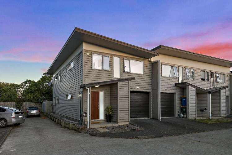 8/45a Swanson Road Henderson_14