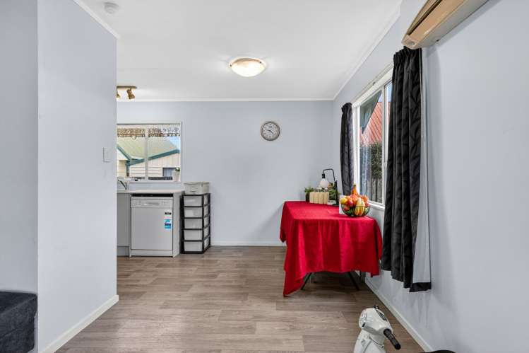 42B Elmwood Crescent Pukete_3
