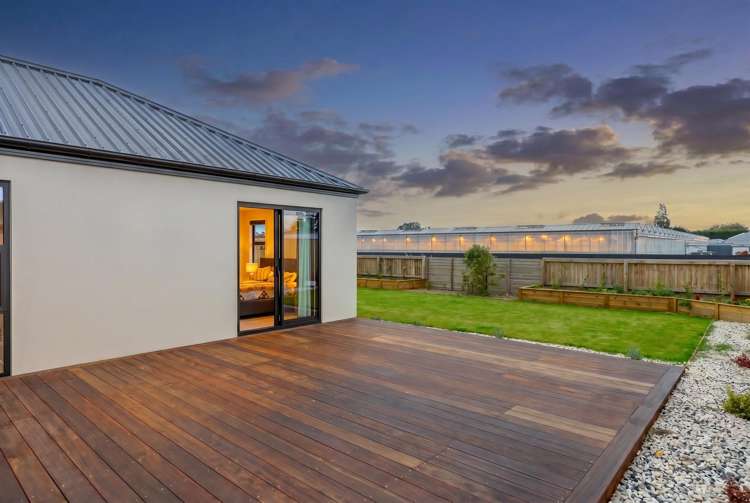 44 River stone Drive_4