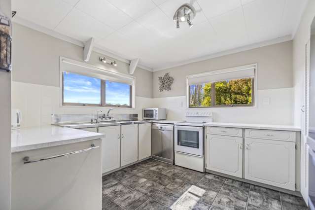 6 Marlowe Drive Leamington_2