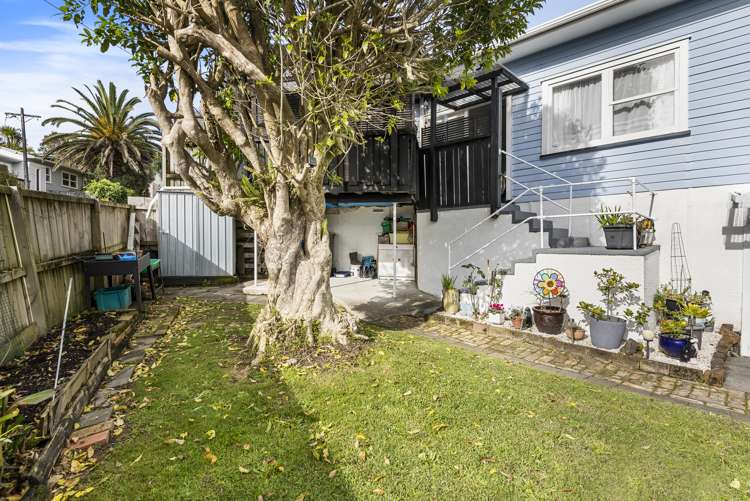 1/49 Archers Road Hillcrest_17