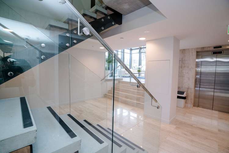 605/10 Lion Place Epsom_24