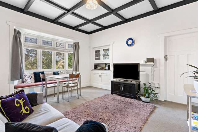 37 Ferryhill Road Epsom_2