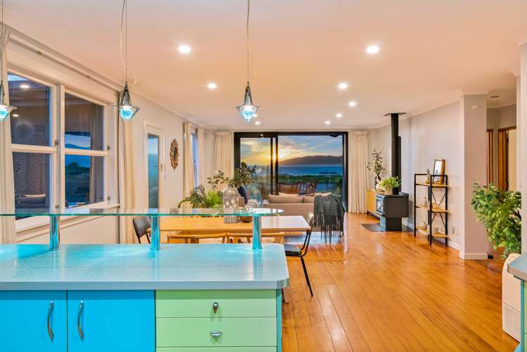 79 Marine Parade Paraparaumu Beach_1