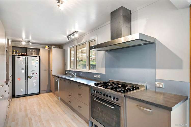 171 Titirangi Road New Lynn_6