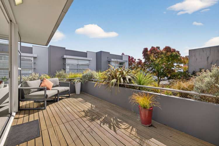 8/8A Settlers Crescent Ferrymead_11