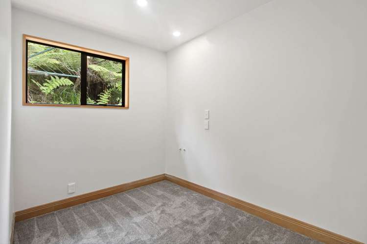 3 Herrings Cove Place Titirangi_36