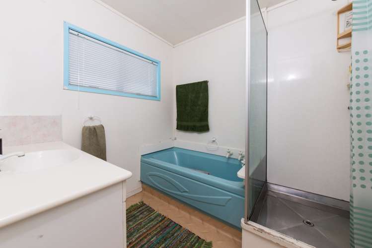 2/1594 Great North Road Waterview_16