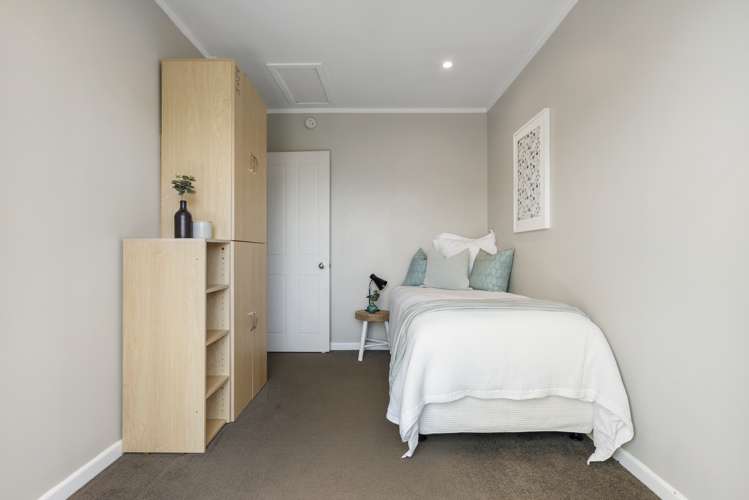 1/47 Lyons Avenue Murrays Bay_13