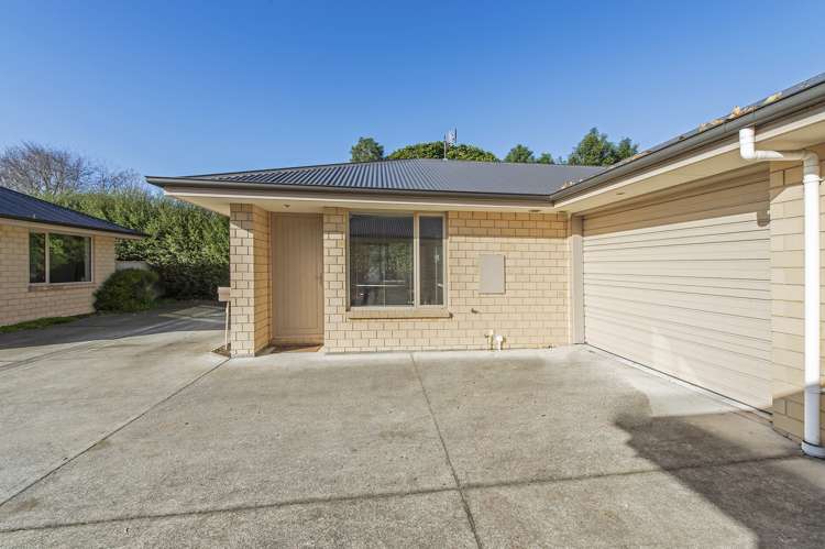 46 Thackeray Place Waltham_13