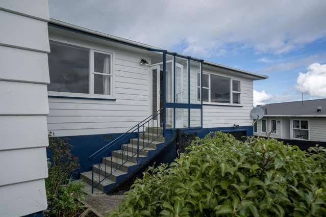 25 Brooker Grove Newlands_2