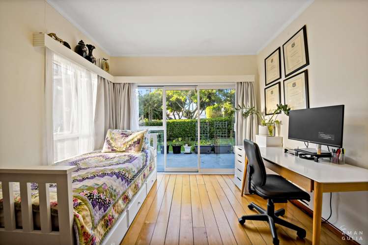 86 Valley Road Mount Eden_11