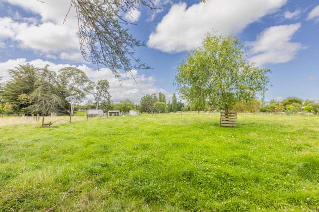 345 White Road Waipawa_4