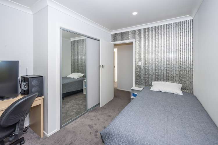 24 Clements Crescent Queenwood_17