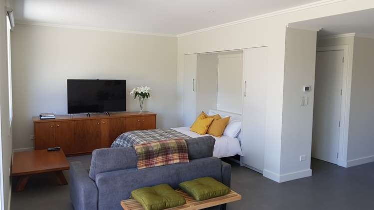 11 Graces Terrace Lower Shotover_5