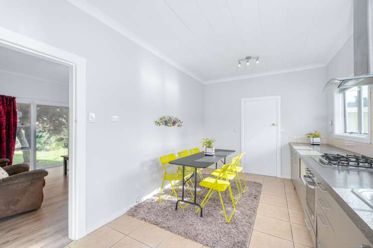 110 Main Road Tawa_4