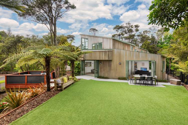 11a Woodfern Crescent Titirangi_19