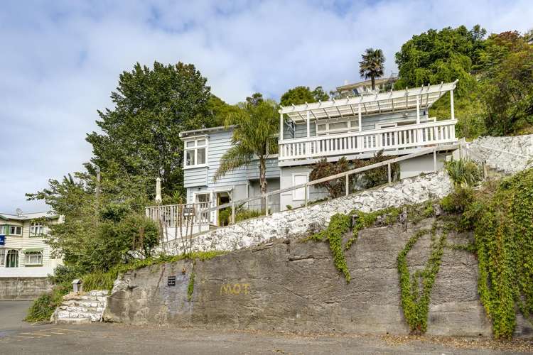 1 Cathedral Lane Napier South_21