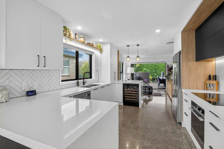 16 Clyside Avenue Half Moon Bay_15