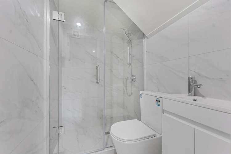 2/4 Fairlea Road Te Atatu South_15