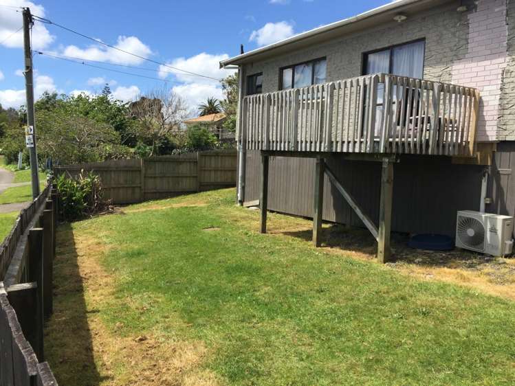 2a Valdale Road Henderson_3