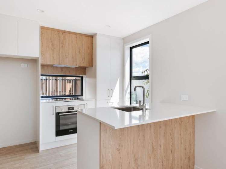 3/1460 Cameron Road Greerton_2