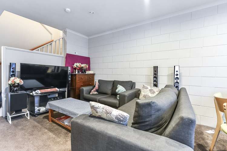 46d York Street Hamilton East_9