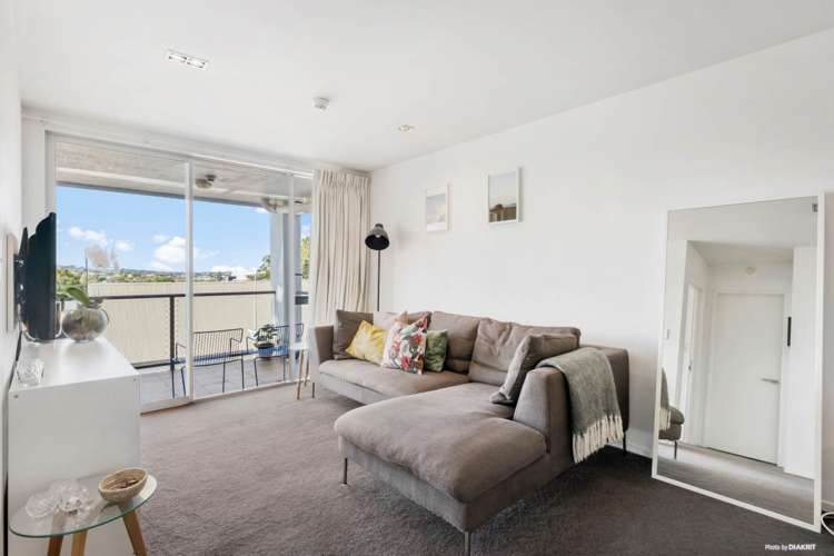 6x/435 New North Road Kingsland_2