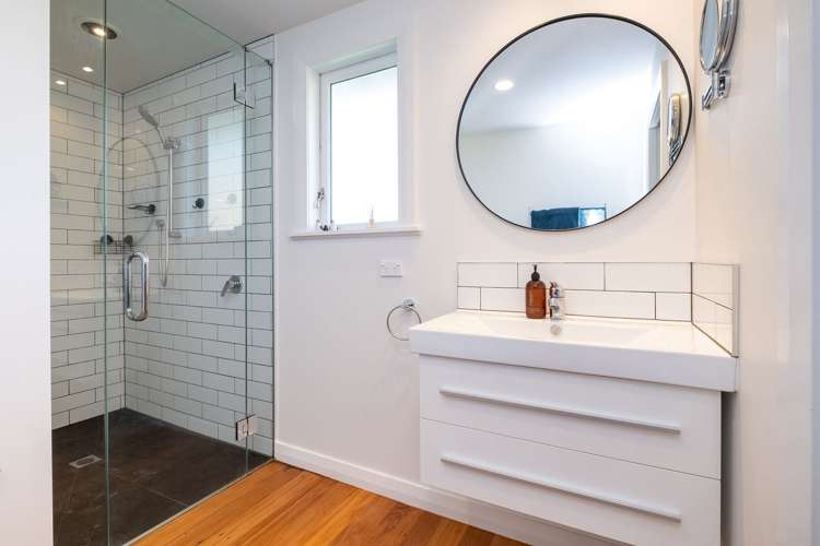 1972 State Highway 2 Te Hauke_9