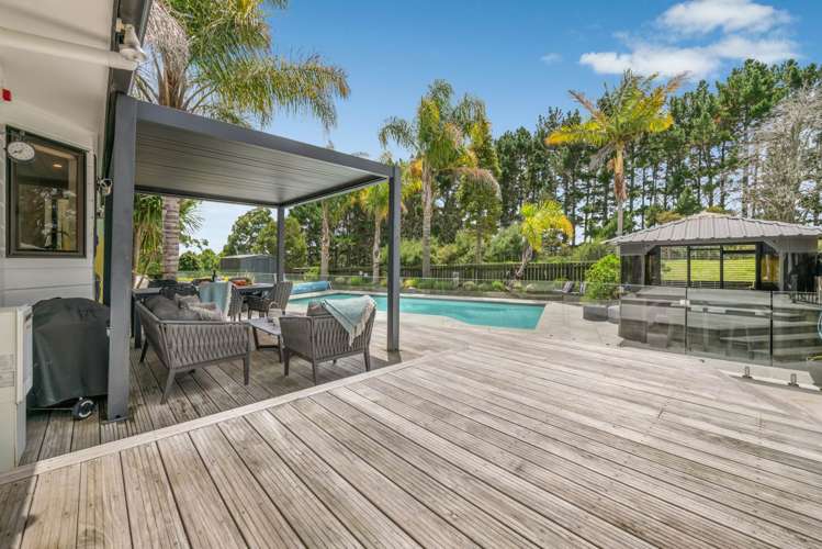 317 & 317A West Road Brookby_50