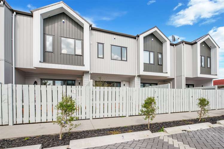 7/66 Swanson Road Henderson_1