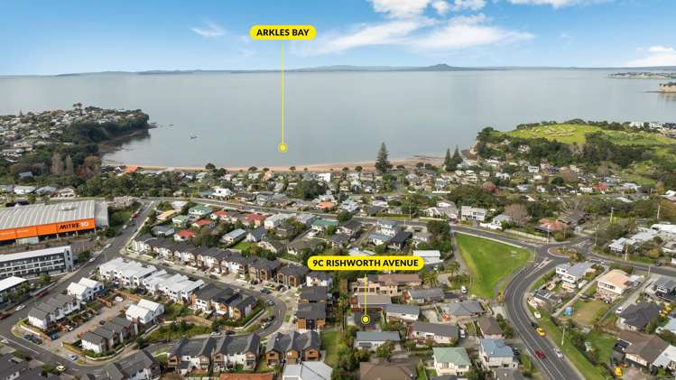 9C Rishworth Avenue Stanmore Bay_10