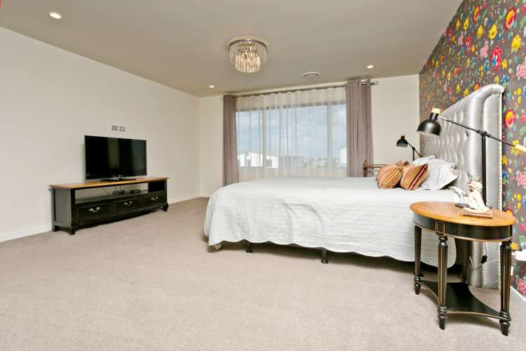 9 Tuangi Street Long Bay_15