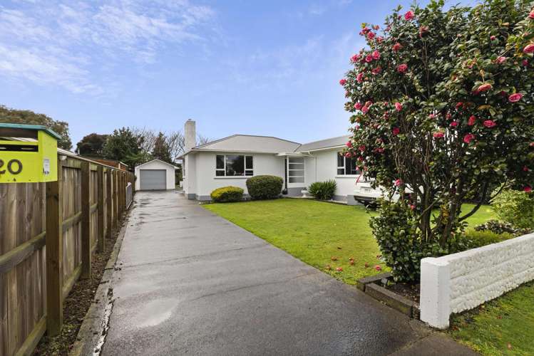 20 Egmont Street Hawera_12