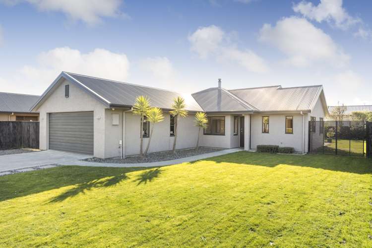 17 Walnut Grove Kelvin Grove_0
