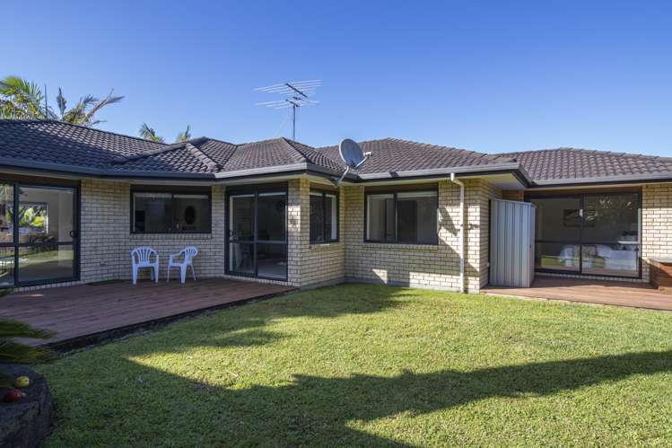 7 William Gamble Drive Greenhithe_18