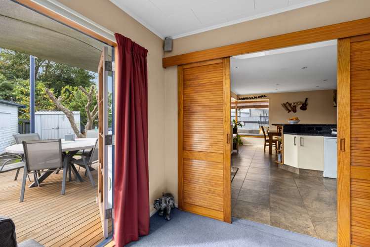 9 Tucker Lane Clive_6