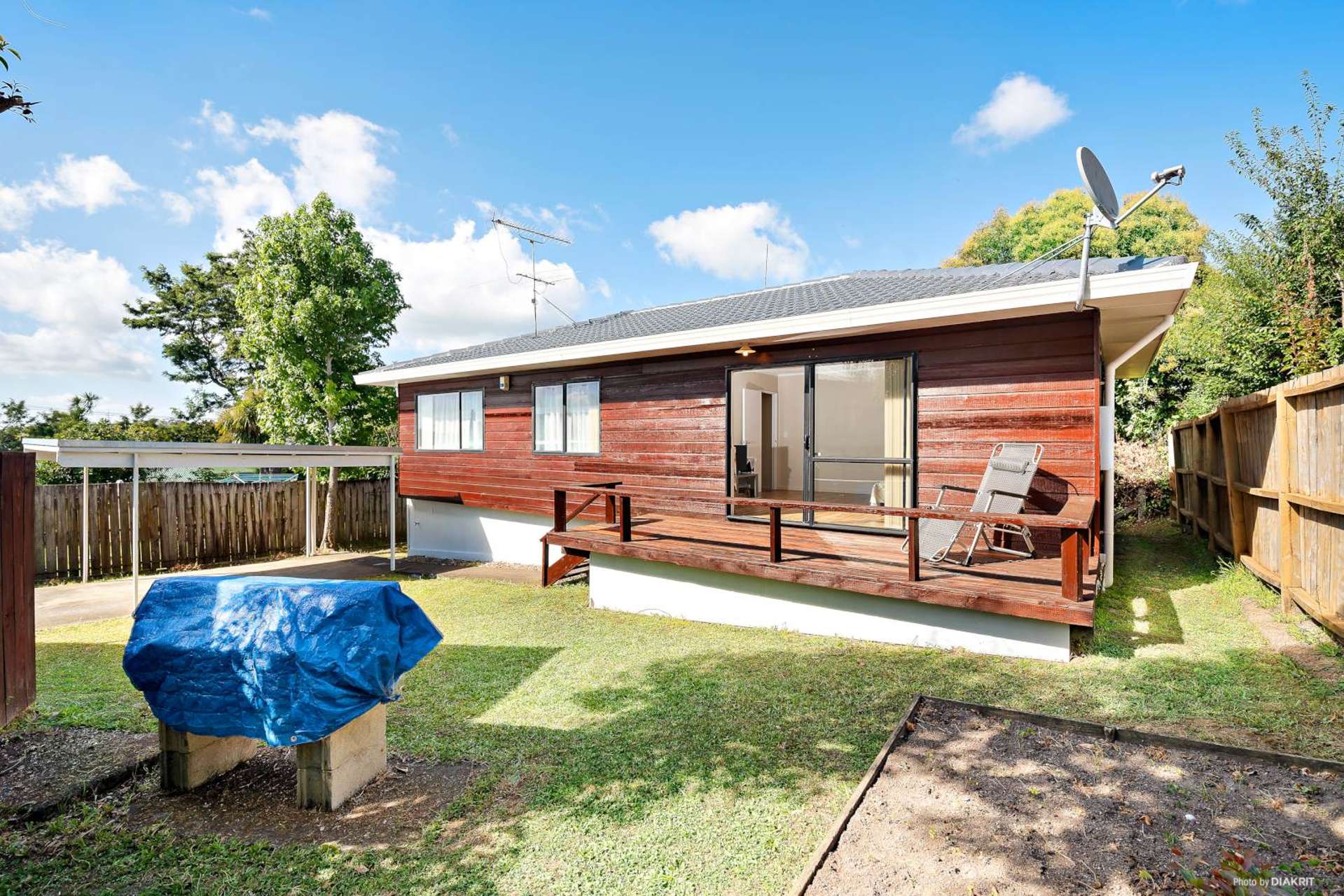 2/8 Locket Road Glenfield_0