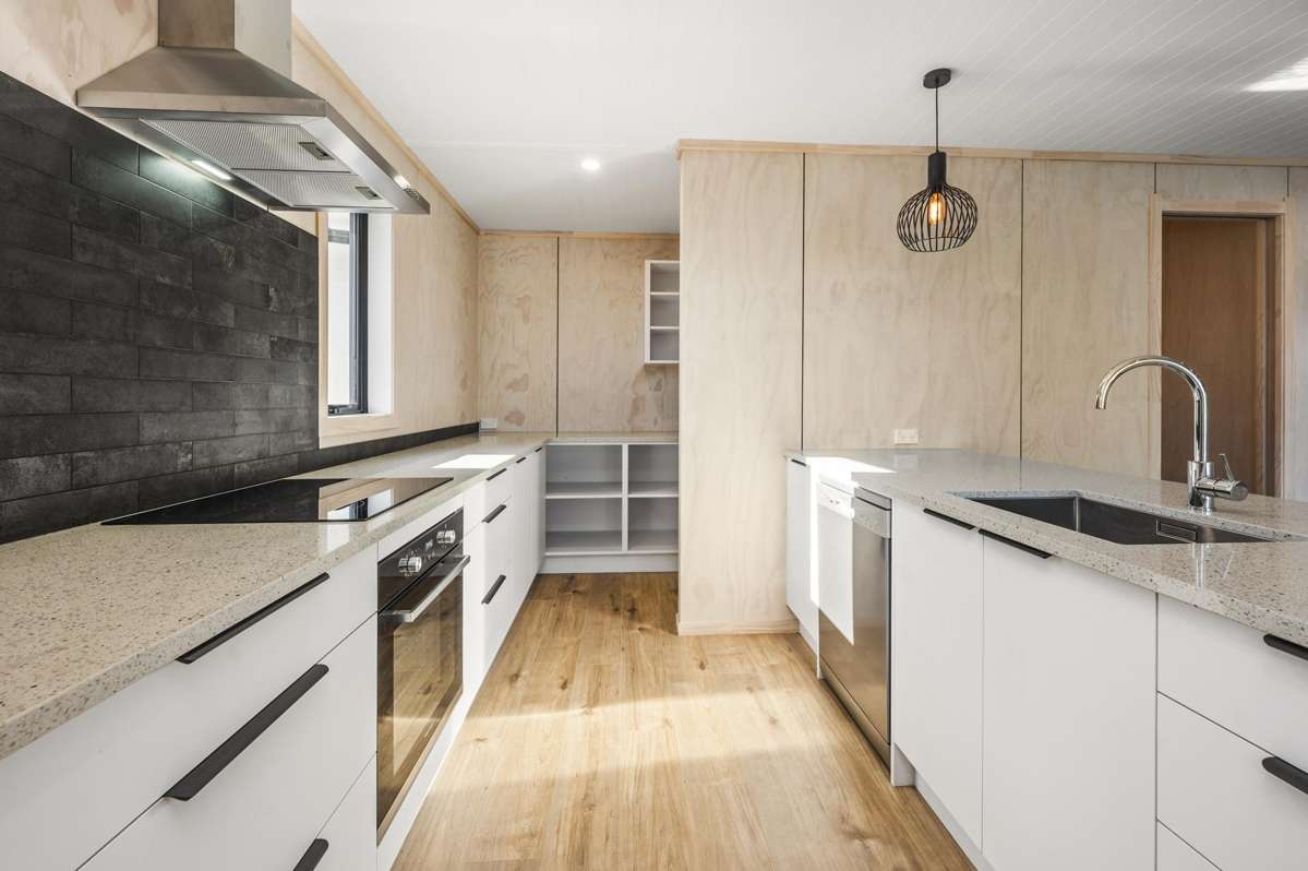 11 Blackhawk Close_5