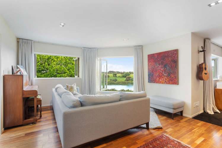 2 Lister Street Point Chevalier_5