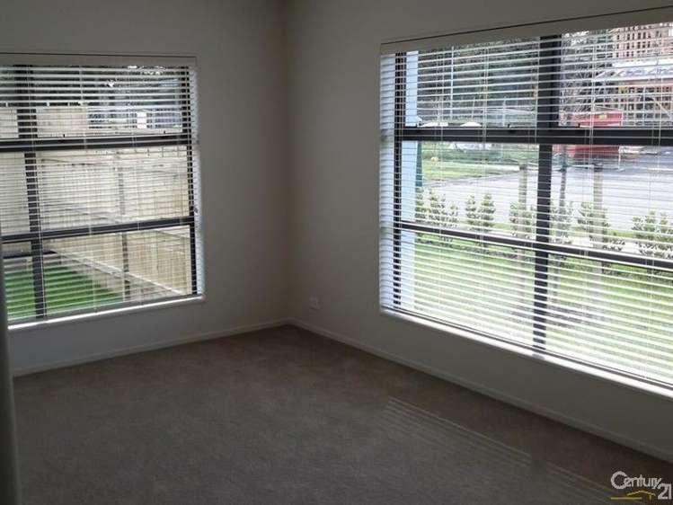 20 Andalusian Way Karaka_7