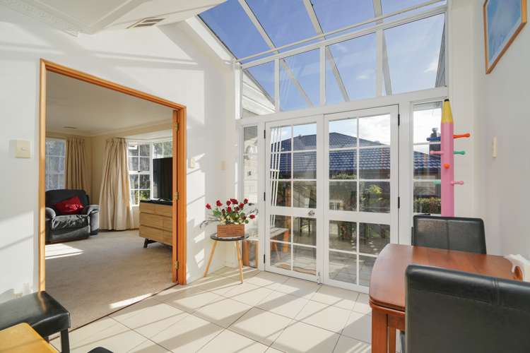 169 Queens Drive Richmond_5