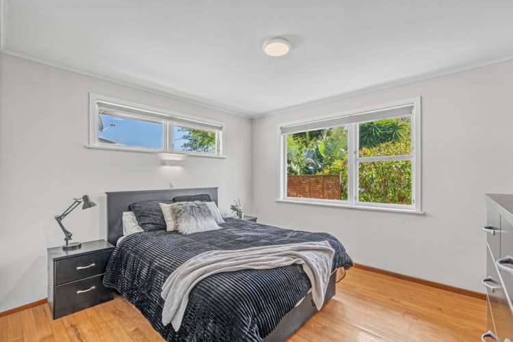 18 Bristol Avenue Brookfield_7