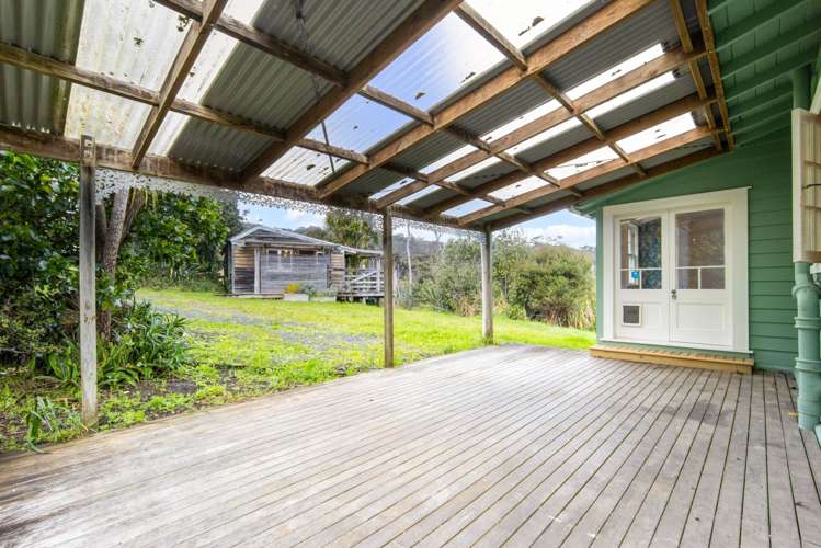 158 Bethells Road Bethells Beach_34